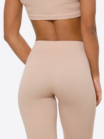 Skinny Pantalon de sport Yenita en beige