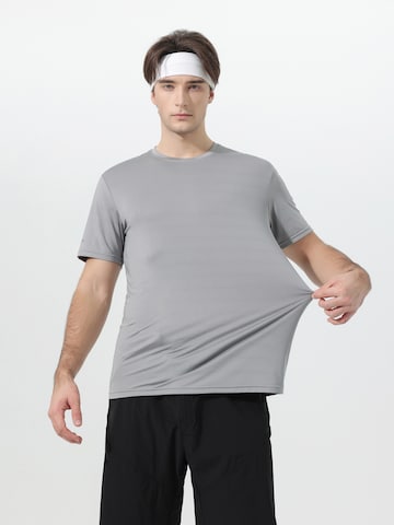 YOUTHUP Performance Shirt 'Kühlschicht' in Grey