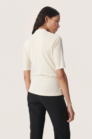 SOAKED IN LUXURY - Blusa 'Columbine' en beige