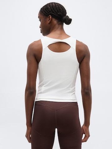 PUMA Top sportowy 'SUNDAY BLISS' w kolorze biały