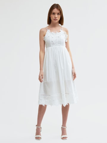 Influencer Kleid 'Cami' in Weiß