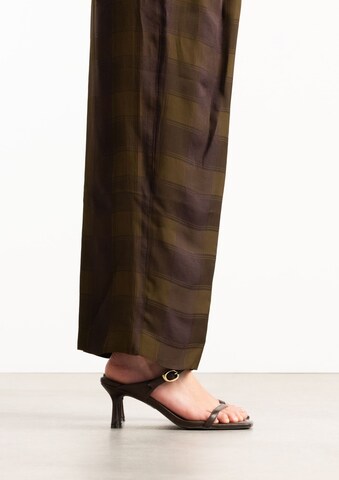 SACHA Sandaal in Bruin