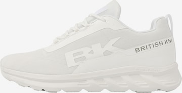 Baskets basses 'Luxon' BRITISH KNIGHTS en blanc : devant