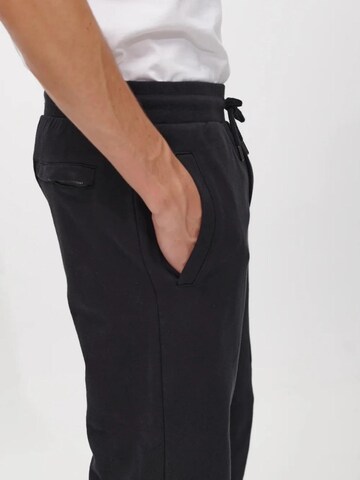 SANVT Regular Hose 'The Perfect Sweatpants'‌‌‌‌‌‌‌‌ in Schwarz