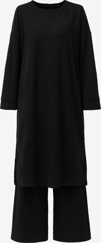 Elara Hausanzug in Schwarz: Vorderseite