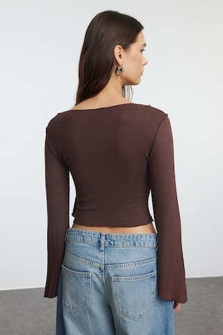 Trendyol Shirt in Brown