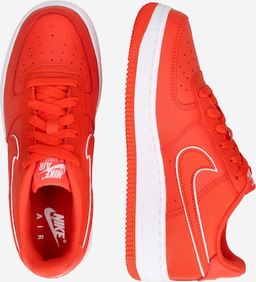 Nike Sportswear Tennarit 'Nike Air Force 1' värissä punainen