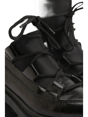Limoya Boots 'Casey' in Black