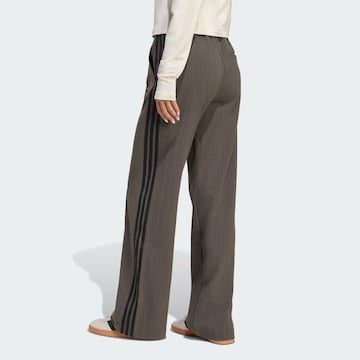 ADIDAS ORIGINALS - regular Pantalón en verde