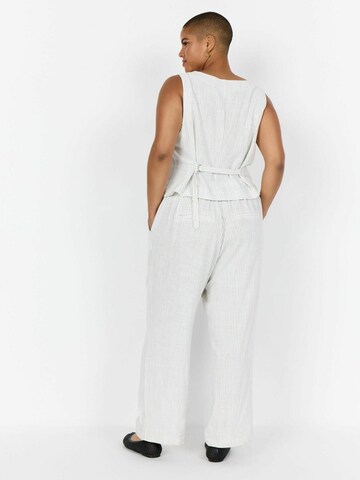 Gilet ' WA-SANILLA 1 ' di Wasabi Concept in bianco