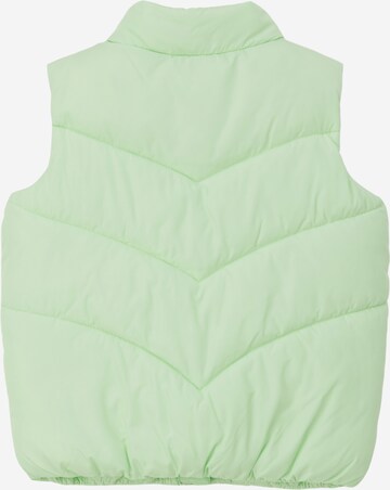 s.Oliver Vest in Green