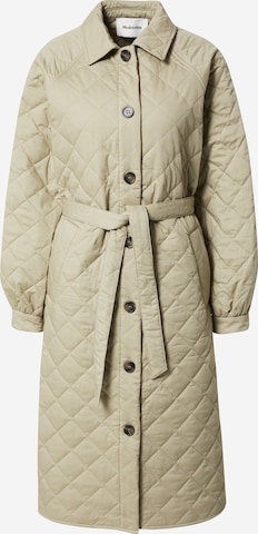 modström Between-Seasons Coat 'Olise' in Green: front