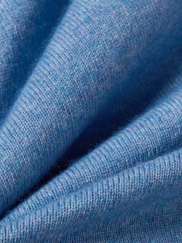 Andrew James Sweater in Blue