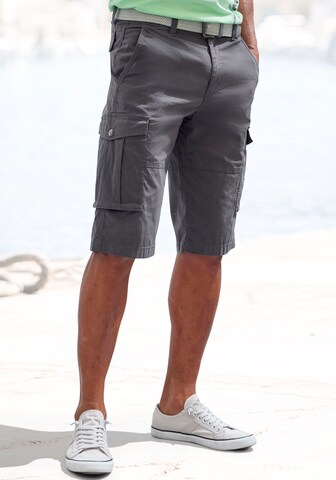 JOHN DEVIN Regular Cargo Pants in Grey
