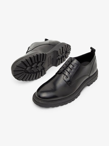 Bianco Lace-Up Shoes 'GIL' in Black