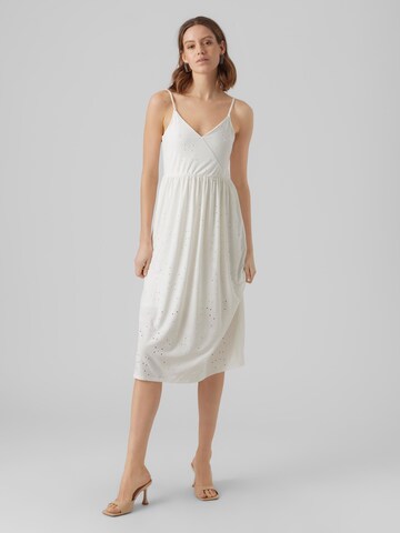 VERO MODA Καλοκαιρινό φόρεμα 'CAMIL' σε λευκό