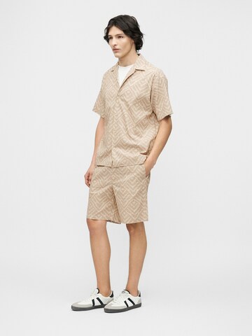 JACK & JONES Regular fit Button Up Shirt 'JJMILO' in Grey: front