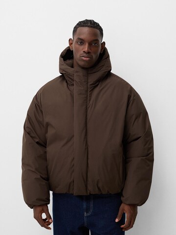 Veste d’hiver Bershka en marron : devant