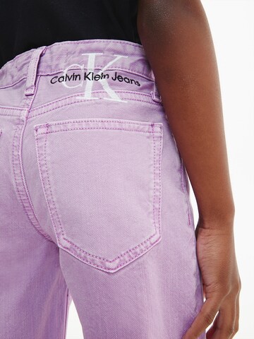 Loosefit Jeans di Calvin Klein Jeans in lilla