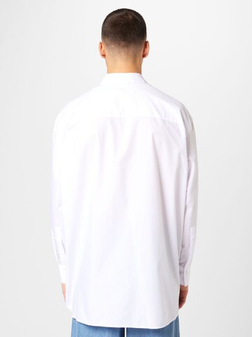 TOPMAN - Ajuste regular Camisa en blanco