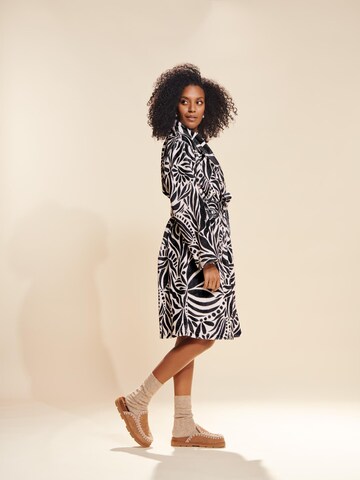 ESSENZA Short Bathrobe 'Steff Allora' in Black