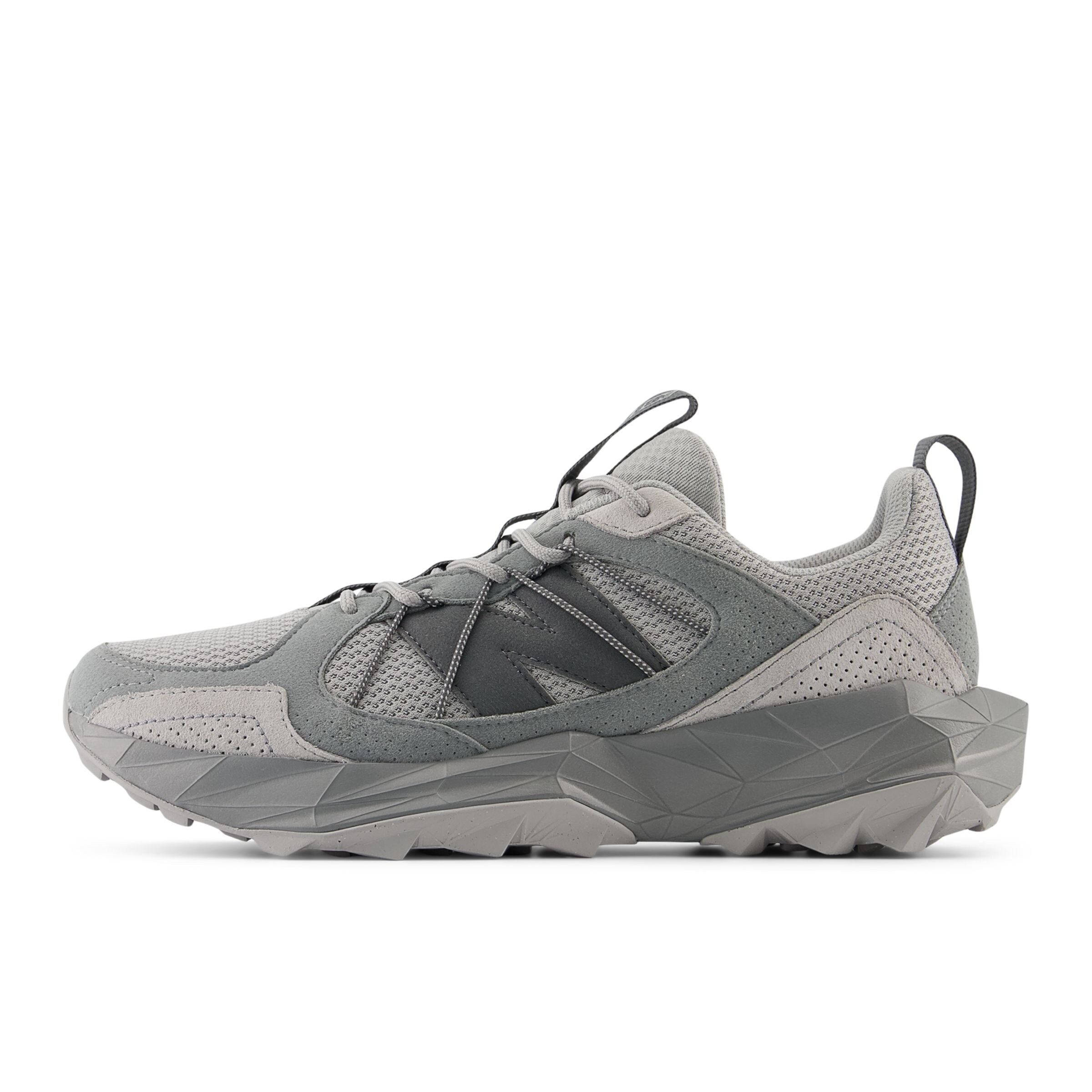 Chaussure de course 'Tektrel' new balance en gris