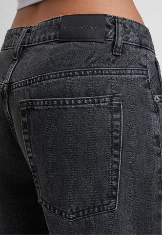 Wide Leg Jean 'Naya' 2Y Studios en gris