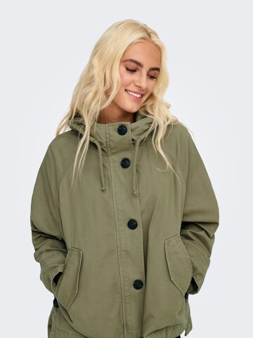 ONLY Jacke 'ONLALASKA' in Grün