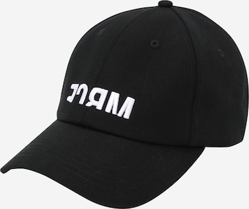 FCBM Τζόκεϊ σε μαύρο: μπροστά