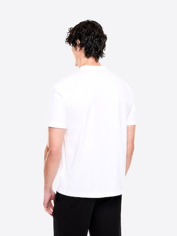 Maglietta '7M001562UC001' di EA7 Emporio Armani in bianco