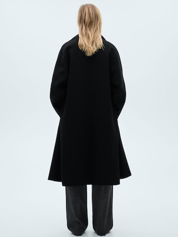 MANGO Between-seasons coat 'Picarol' in Black
