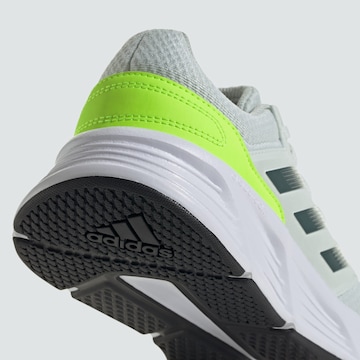 Chaussure de course ' Galaxy 6 ' ADIDAS SPORTSWEAR en vert