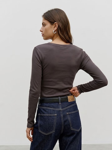 Maglietta 'DREAM ' di VERO MODA in marrone