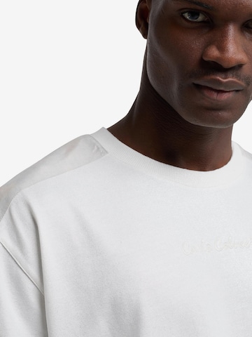 T-Shirt 'Danelon' Carlo Colucci en blanc