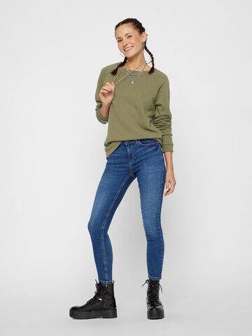 PIECES Skinny Jeans 'Delly' in Blauw