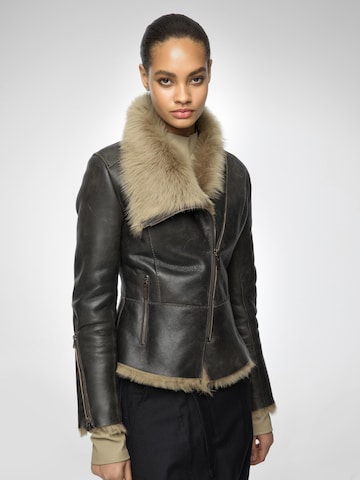 V S P Winterjacke 'Renata' in Braun