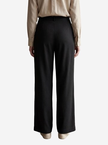 Wide leg Pantaloni con piega frontale di My fashion in nero