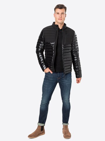 Superdry Regular Fit Jacke in Schwarz