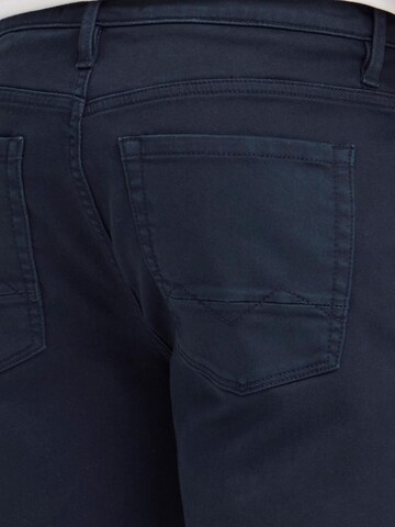 BLEND Regular Jeansshorts in Blau