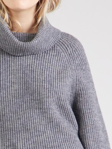 Pull-over 'MERSAI' FRENCH CONNECTION en gris