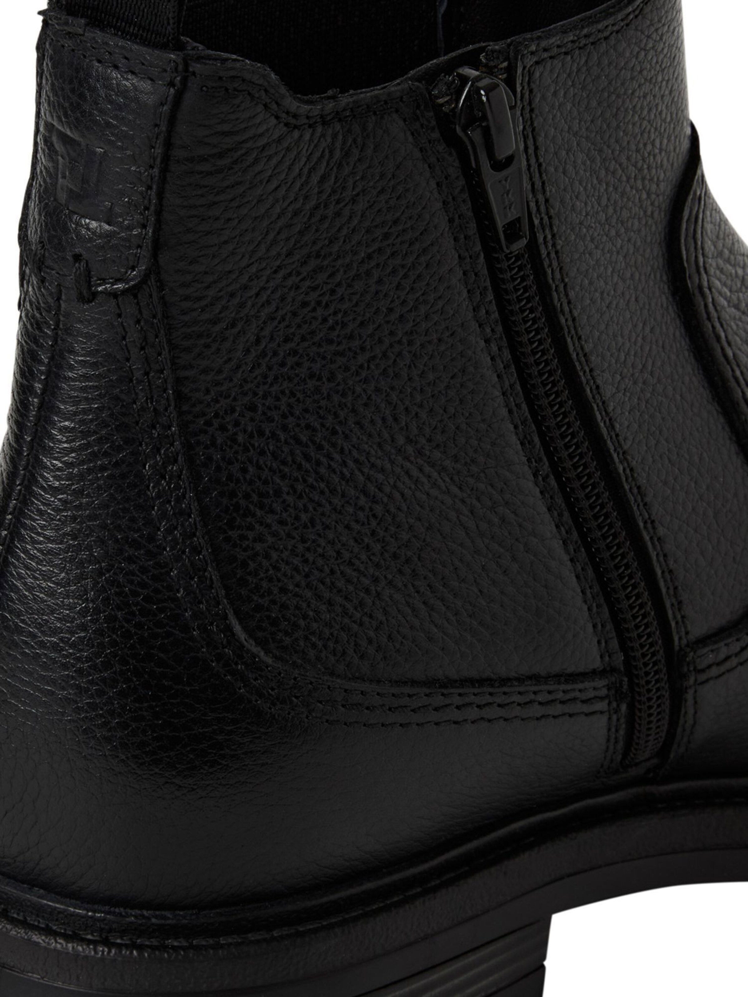 Tamaris Chelsea boots in Black
