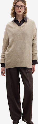 MANUKA Sweatshirt in Beige: Vorderseite
