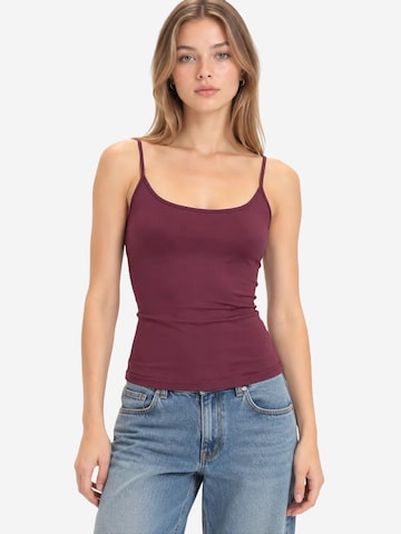 Busem Top 'Tanktops & Camis' - piros: elől