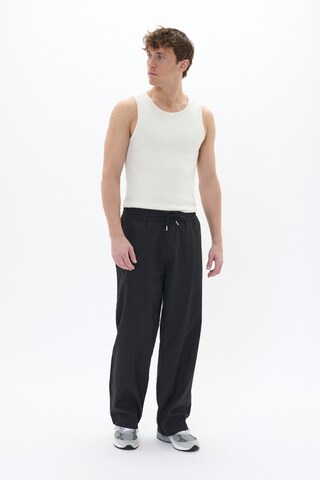 Regular Pantalon 'MABarton' Matinique en noir
