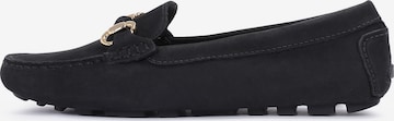 Kazar Moccasins in Black: front