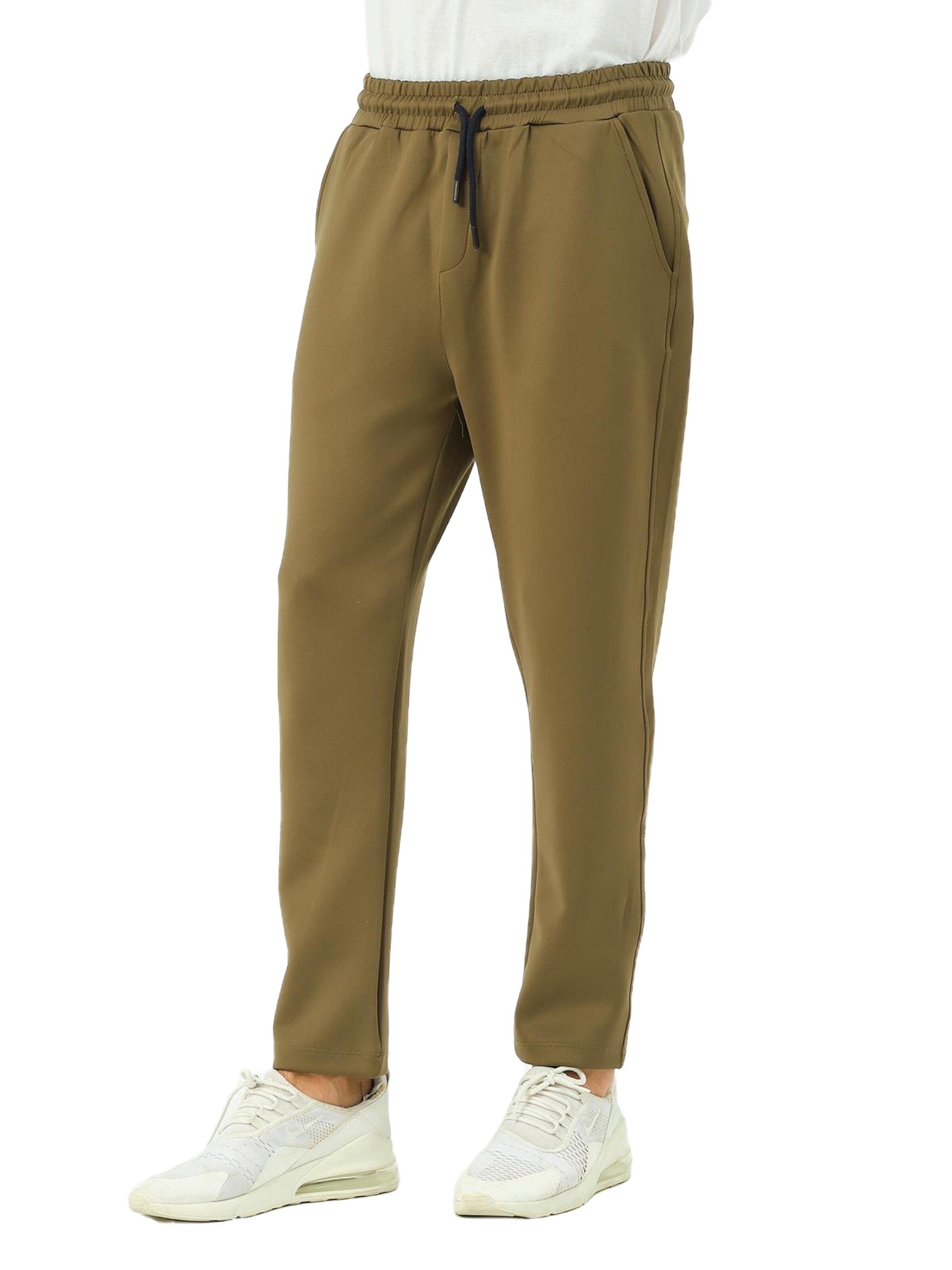 Effilé Pantalon C&City en vert : devant