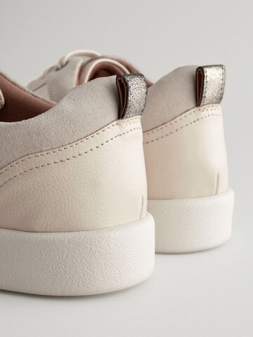 Next Низкие кроссовки 'Forever Comfort® ' в Бежевый