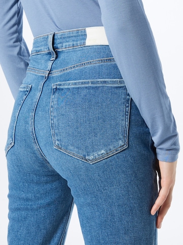 PAIGE Flared Jeans in Blau