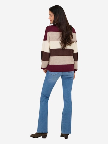 Pullover 'ONLATIA L/S STRIPE PULLOV KNT NOOS 15220044' di ONLY in rosso