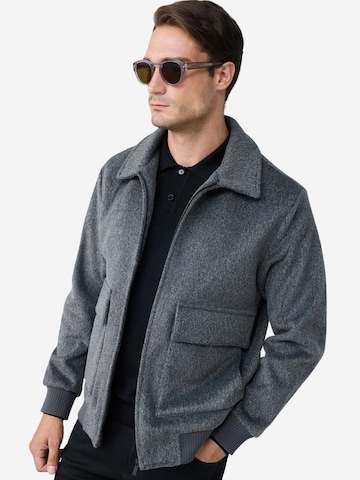Danger Übergangsjacke 'Puffer- und Daunenmäntel'‌‌‌‌‌‌‌ in Grau
